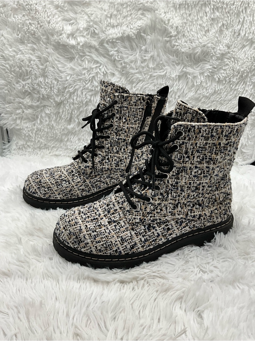 torrid Tweed Boots Size 10 WW -Extra Wide Lace-Up Combat Boots Black Blue Cream